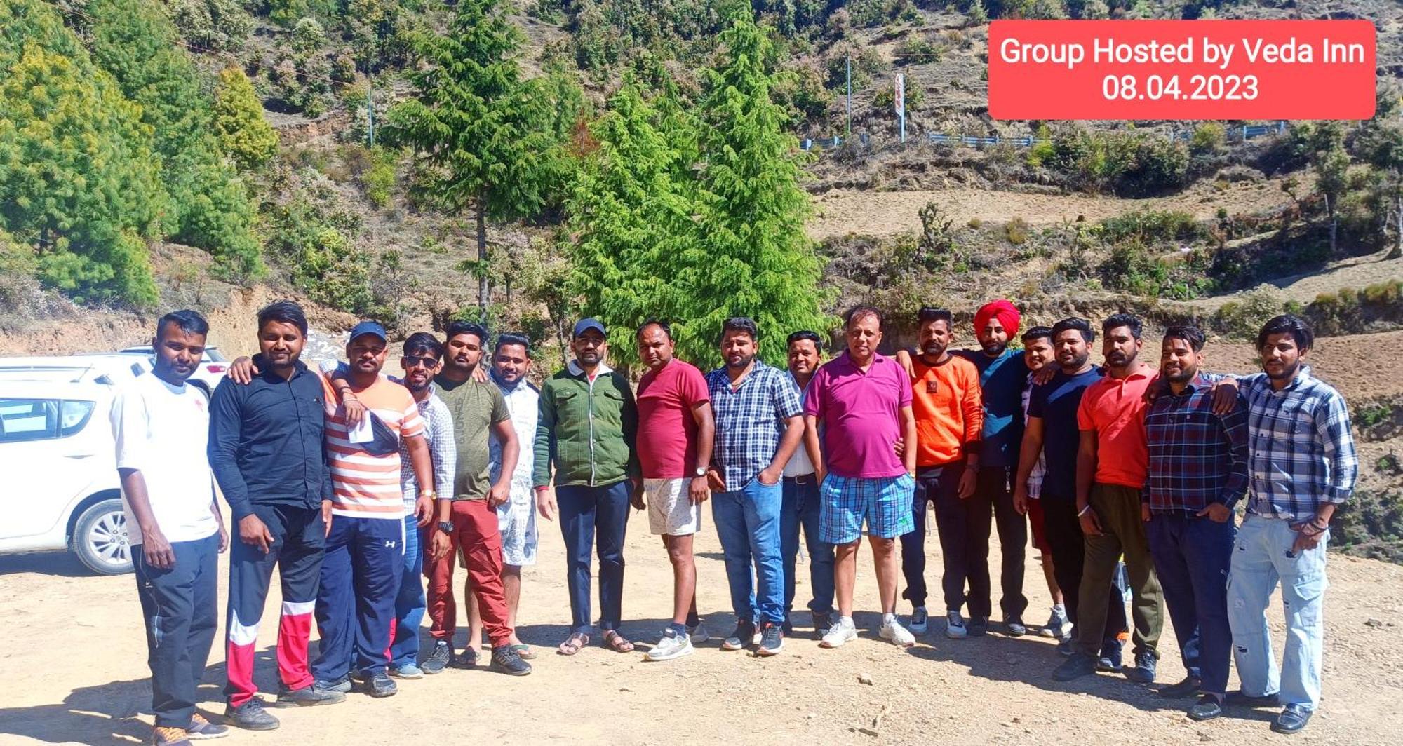 Veda Inn Chakrāta Dış mekan fotoğraf